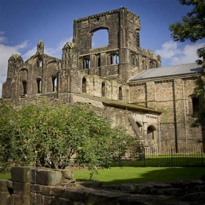 Kirkstall Abbey - XIII-wieczna perełka architektury w sercu Leeds!